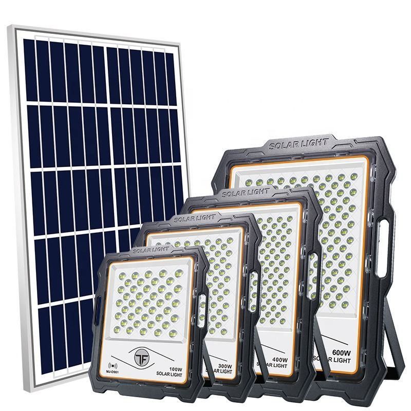 맞춤형 뤼멘 야외 정원 Ip65 보안 모션 센서 LED 태양광 홍수 조명 300W