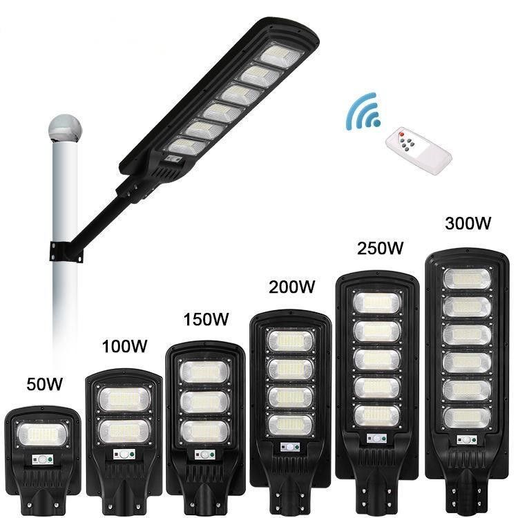 배터리 3.2V/16000MAH 100lm/w 100w 200w 300w 원격 제어 태양광 거리 조명