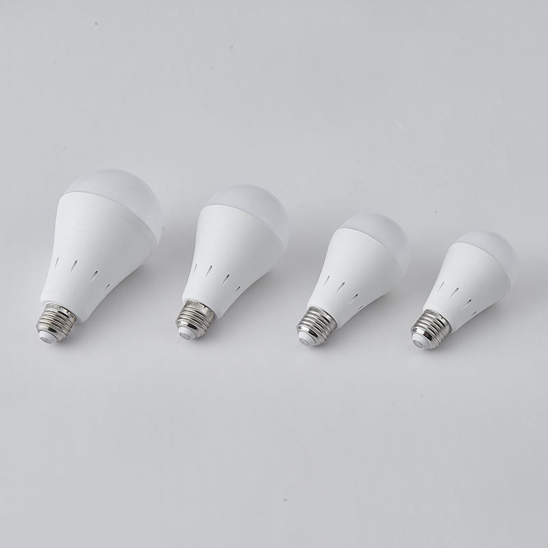 비상 캠핑 라이트 휴대 및 재충전 7W / 9W / 12W / 15W 수명 50000 시간